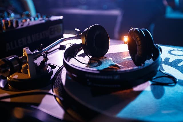Audio & Headphones